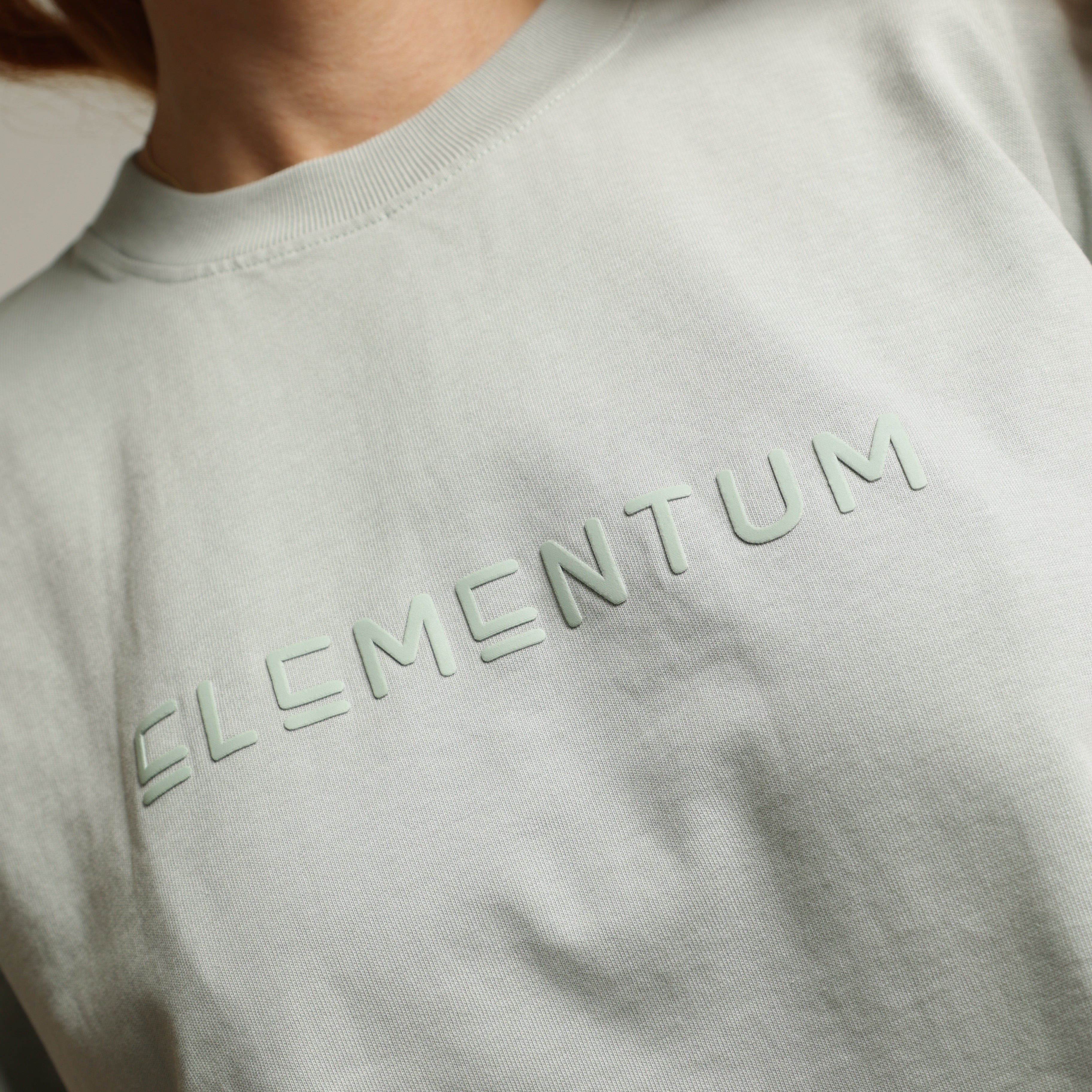 Oversize T-shirt mujer "Elementum" - Verde