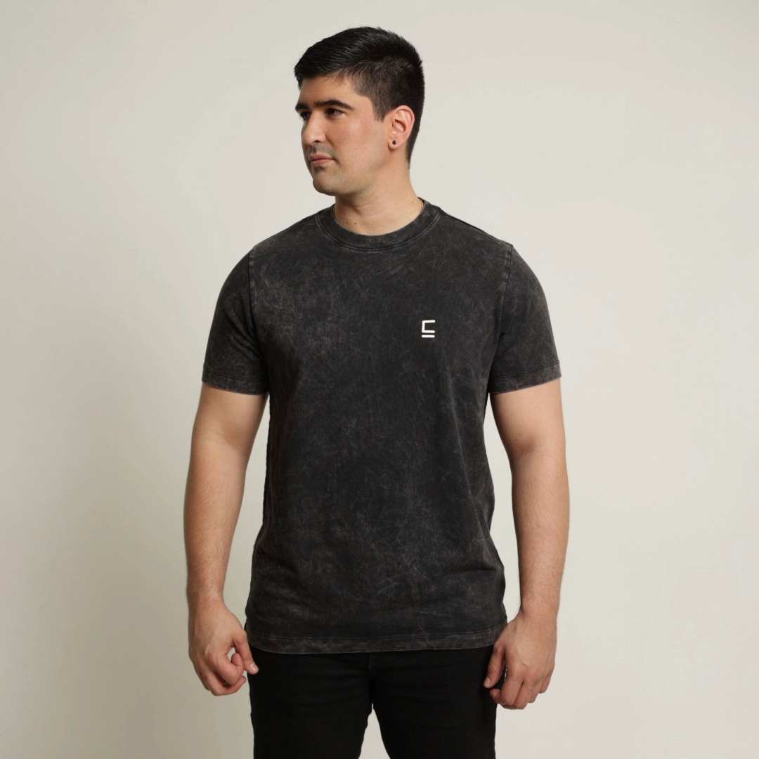 Fit T-shirt "ELEMENTUM" - Negra
