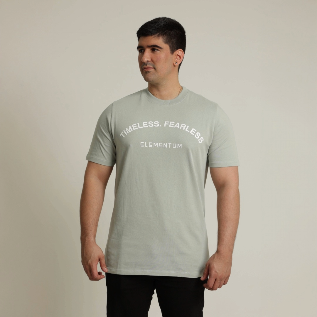 Fit T-shirt "Timeless. Fearless" - Verde